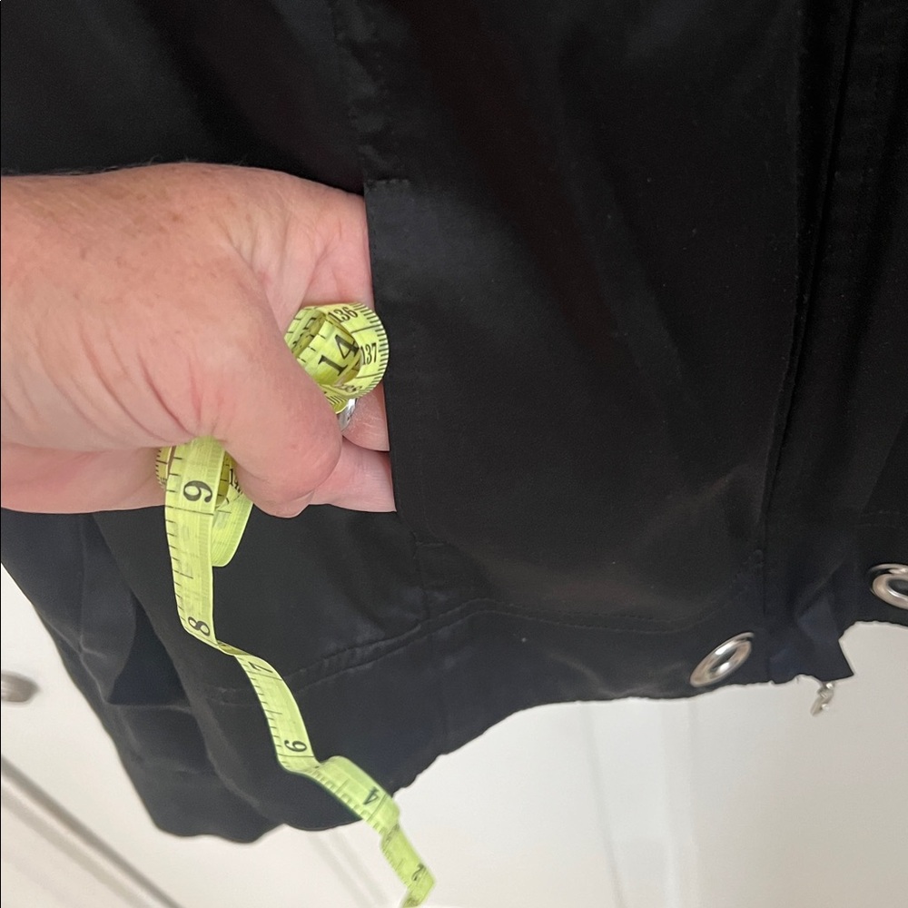 Barbara Lesser studio large black satin - Picture 6 of 8